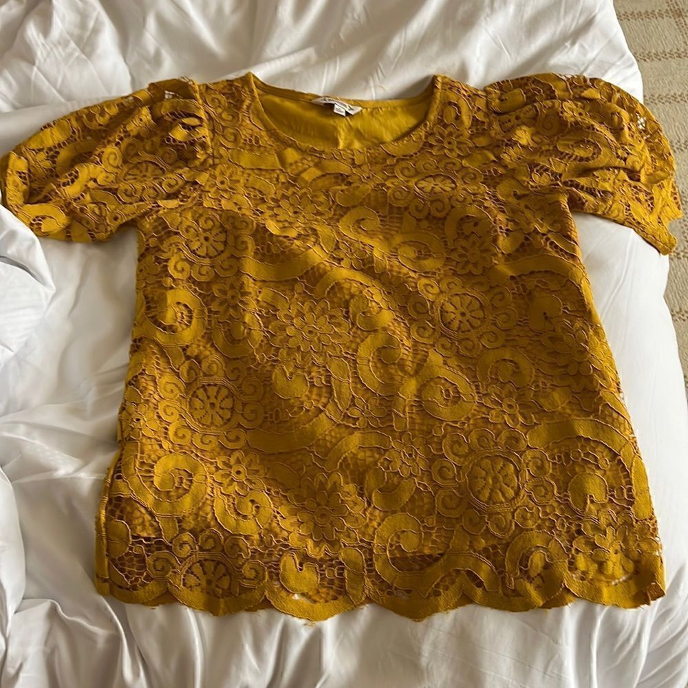 Nanette Leopore marigold lace blouse sz S